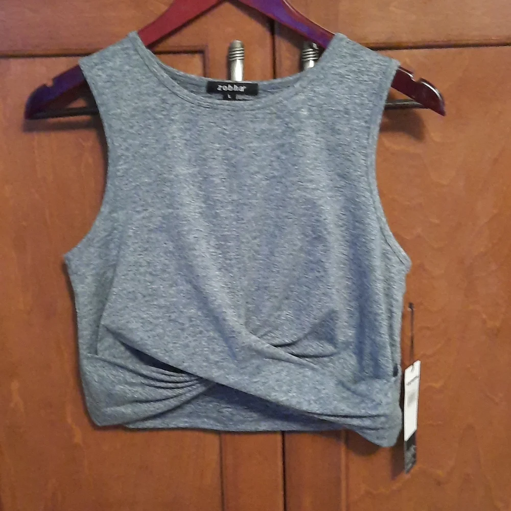 Crop Top - Picture 1 of 6